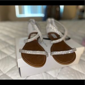 Never worn, Steve Madden sandals
